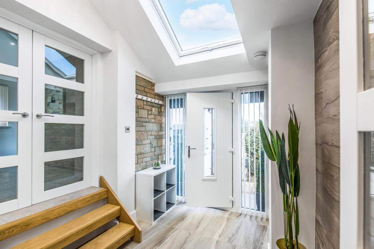 Luxury Property With Hot Tub And Sea Views Oystermouth Εξωτερικό φωτογραφία